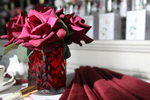 
                  
                    Cote Noire Herringbone Flowers Red vase Red Roses (pink peony & rose oud aroma) HCF06
                  
                